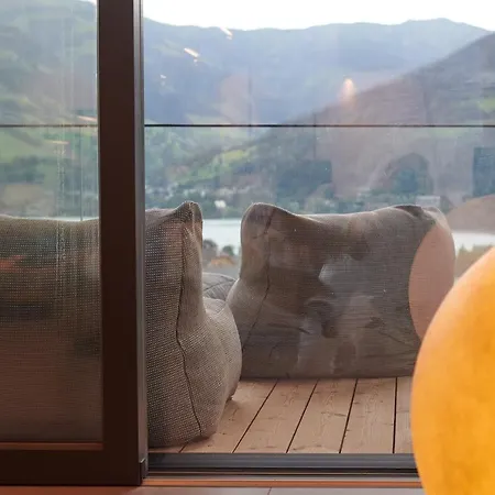 Bear & Bison View Zell am See