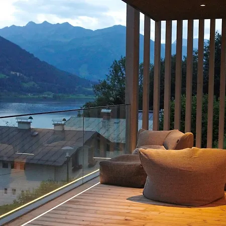 Bear&bison View * Zell am See
