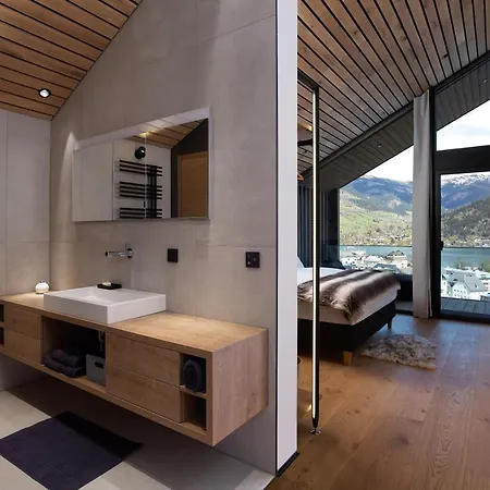 Bear & Bison View Appartement Zell am See