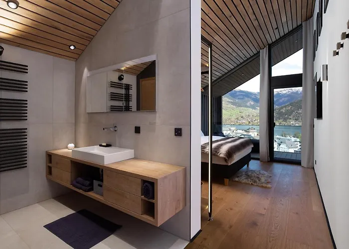 Bear & Bison View Apartman Zell am See