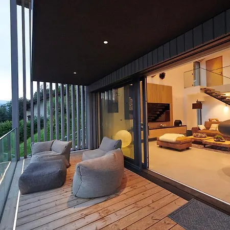 Bear & Bison View Apartament Zell am See