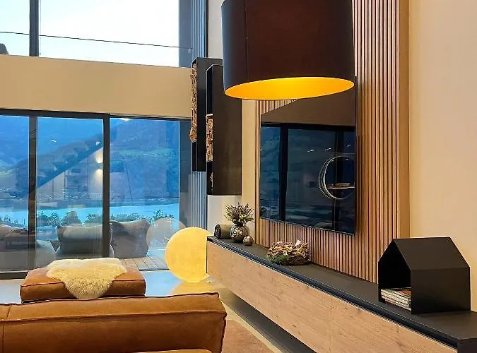 Bear & Bison View Τσελ αμ Ζέε